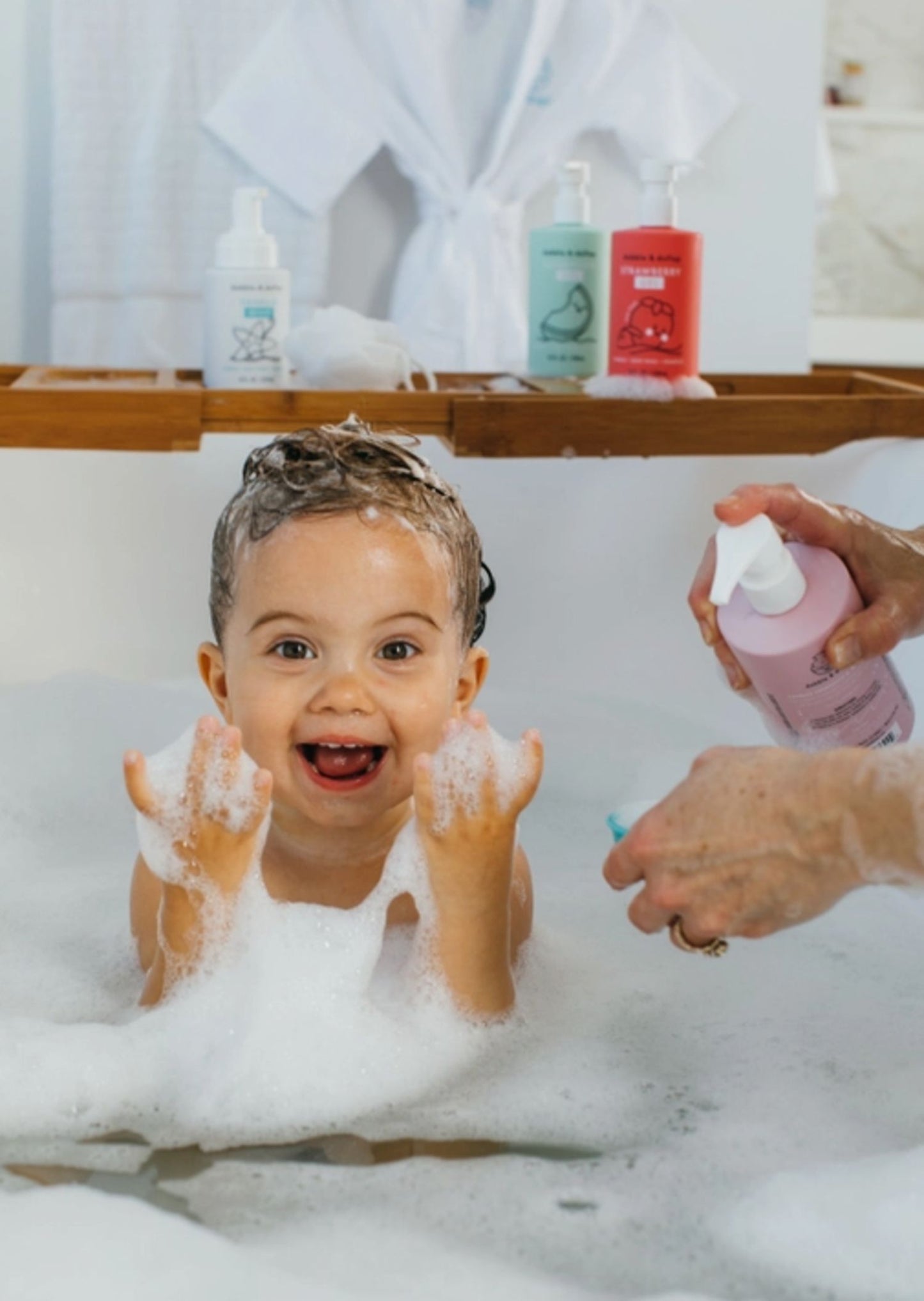Dabble & Dollop All-Natural Coconut Shampoo, Body Wash & Bubbles